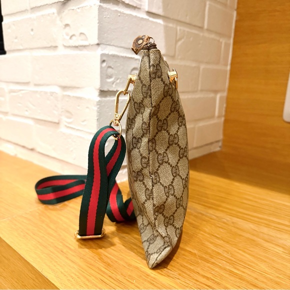 Gucci Authentic Vintage Customized GG Supreme Pouch / Crossbody Bag - Picture 4 of 11